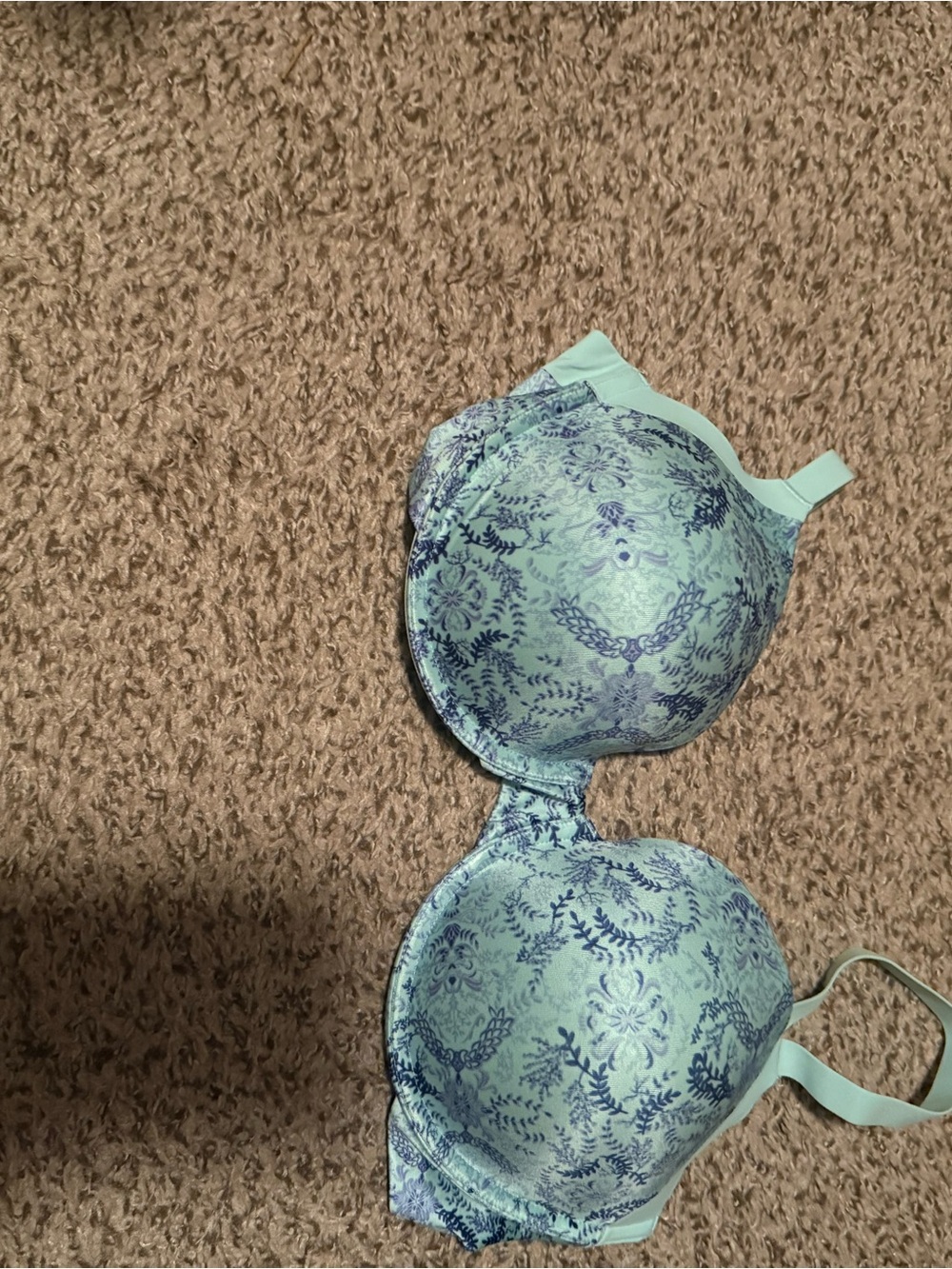 Maidenform bra - 36D